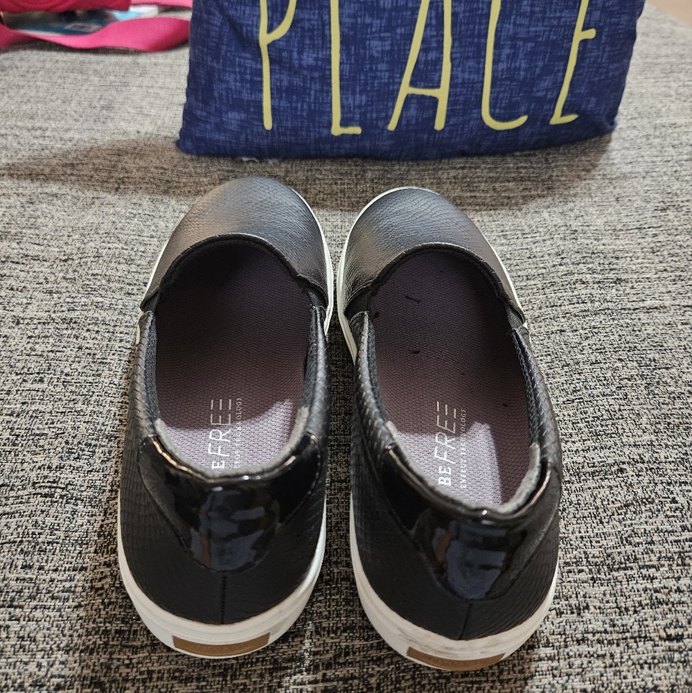 Dr Schools Nova slip‎ on shoes